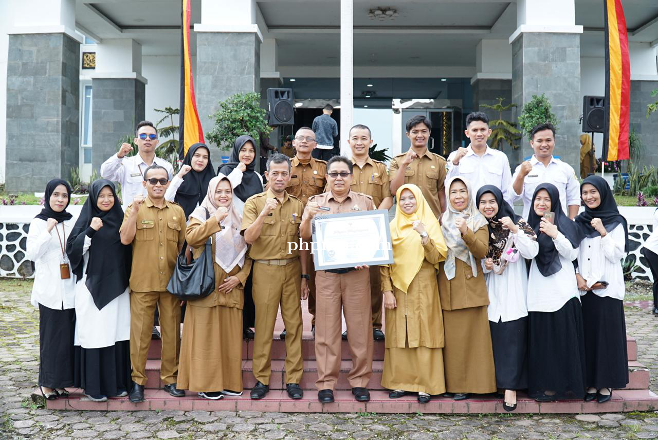 Dinas Sosial Kabupaten Solok mendapatkan Penghargaan Penilaian Pelayanan Publik Ombudsmen Tahun 2024