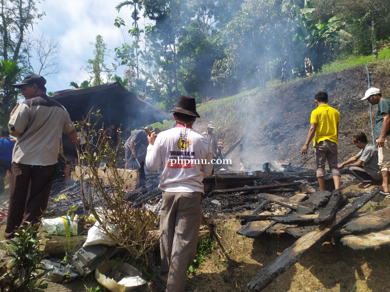 Dinsos Respon Cepat Musibah Kebakaran di Nagari Labuah Panjang