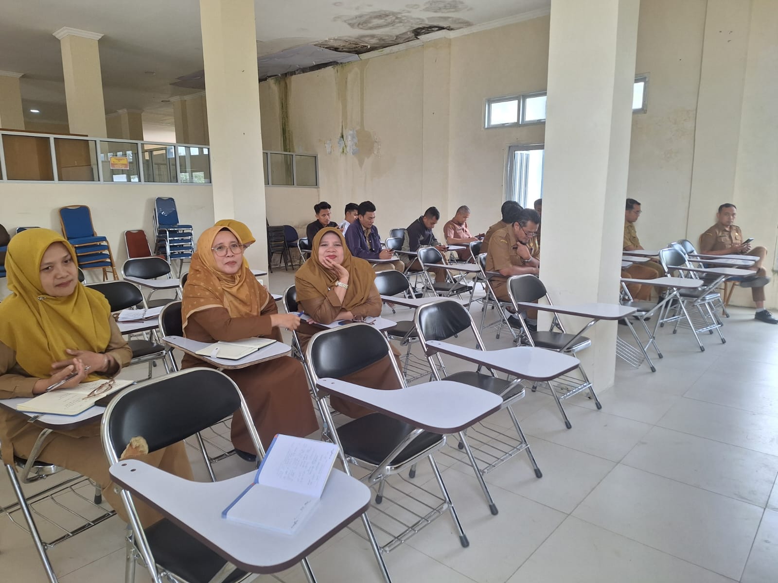 RAPAT INTERNAL EVALUASI KERJA DAN ETIKA PEMERINTAHAN DINAS SOSIAL